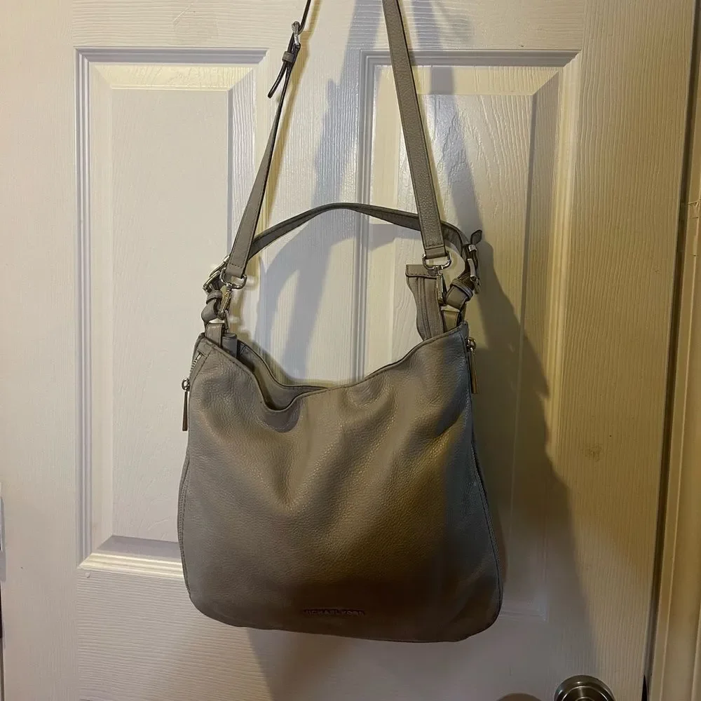 Michael Kors Gray Slouchy Leather Satchel/Shoulder Bag silver tone hardwares.